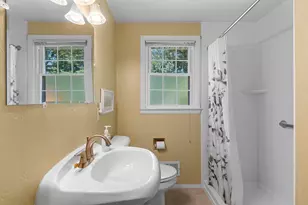 1430 Oak Ridge Dr, Green Bay, WI 54304 - Photo 33