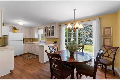 1430 Oak Ridge Drive, Green Bay, WI 54304 - Photo 21