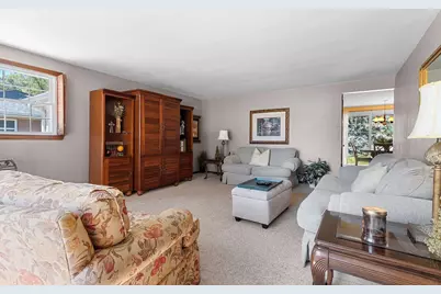 1430 Oak Ridge Drive, Green Bay, WI 54304 - Photo 15