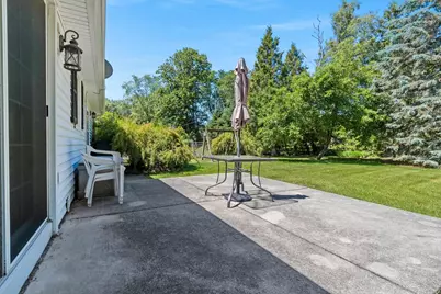 1430 Oak Ridge Drive, Green Bay, WI 54304 - Photo 13