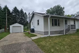 817 High St, Wild Rose, WI 54984 - Photo 43