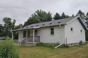 817 High St, Wild Rose, WI 54984 - Photo 45