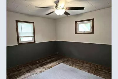 817 High Street, Wild Rose, WI 54984 - Photo 11