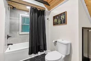 1340 Cambridge Ave, Oshkosh, WI 54902 - Photo 21