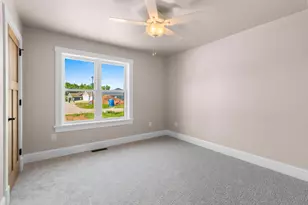 3022 Winnipeg St, Menasha, WI 54952 - Photo 27