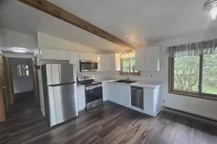 424 E King St, Coloma, WI 54930 - Photo 5