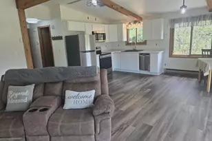 424 E King St, Coloma, WI 54930 - Photo 7