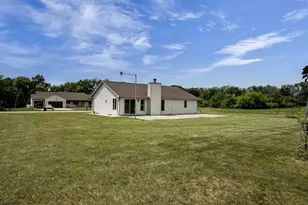 8388 Moeser Ln, Larsen, WI 54947 - Photo 5