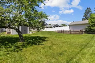 510 N Fulton St, Princeton, WI 54968 - Photo 9