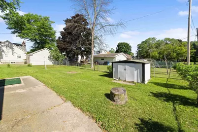1024 W Hosmer Street, Marinette, WI 54143 - Photo 3