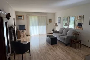 1755 Maricopa Dr, Oshkosh, WI 54904 - Photo 7