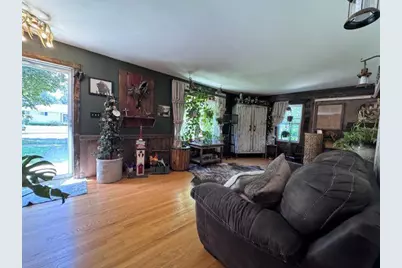1118 Parkway Boulevard, Two Rivers, WI 54914 - Photo 3