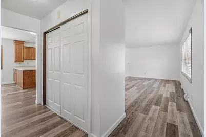 781 Ruggles Street, Fond du Lac, WI 54935 - Photo 5