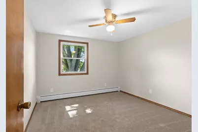 406 St Jude Street, Green Bay, WI 54303 - Photo 21