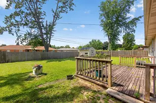 1688 Lilac Ln, Green Bay, WI 54302 - Photo 21