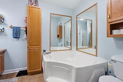 643 S Mill Street, Hortonville, WI 54944 - Photo 15