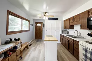 368 Arlington Ave, Fond du Lac, WI 54935 - Photo 5