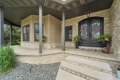 W9071 Black Otter Court, Hortonville, WI 54944 - Photo 3