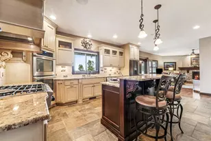 W9071 Black Otter Ct, Hortonville, WI 54944 - Photo 11