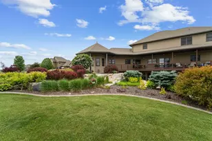 W9071 Black Otter Ct, Hortonville, WI 54944 - Photo 79