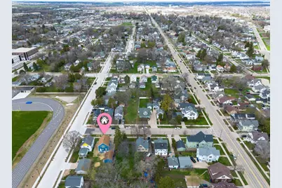 29 W Tennessee Avenue, Oshkosh, WI 54901 - Photo 21
