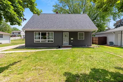 714 N Locust Street, Green Bay, WI 54303 - Photo 3