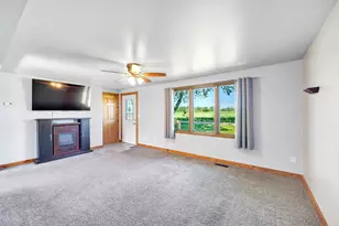 4886 Ostrenga Ln, Oconto Falls, WI 54154 - Photo 9
