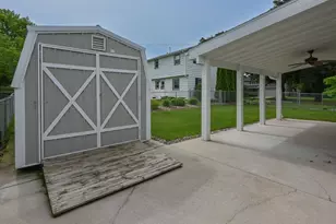 318 Westplain Dr, Green Bay, WI 54303 - Photo 25