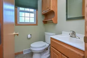 318 Westplain Dr, Green Bay, WI 54303 - Photo 13