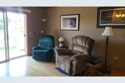 1807 Ridgeway Drive #38, De Pere, WI 54115 - Photo 9