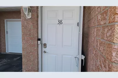 1807 Ridgeway Drive #38, De Pere, WI 54115 - Photo 3