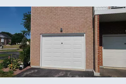 1807 Ridgeway Drive #38, De Pere, WI 54115 - Photo 5