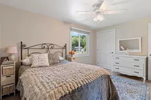 2447 Parkwood Dr, Green Bay, WI 54304 - Photo 39
