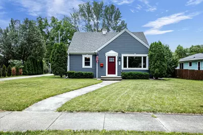 207 Crescent Drive, Neenah, WI 54956 - Photo 1