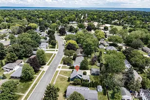 207 Crescent Dr, Neenah, WI 54956 - Photo 59