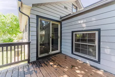 702 W 11th Avenue, Oshkosh, WI 54902 - Photo 17