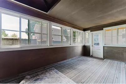 702 W 11th Avenue, Oshkosh, WI 54902 - Photo 25