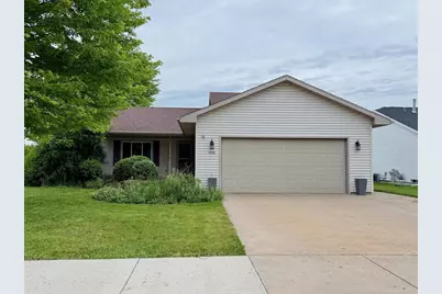 1190 Freedom Avenue, Oshkosh, WI 54901 - Photo 1
