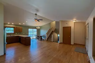 1190 Freedom Ave, Oshkosh, WI 54901 - Photo 3