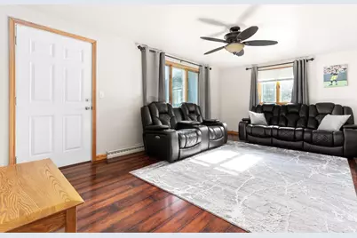 335 Front Street, Pulaski, WI 54162 - Photo 3
