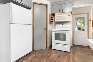 335 Front St, Pulaski, WI 54162 - Photo 7