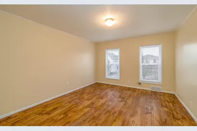15 6th Street, Fond du Lac, WI 54935 - Photo 3