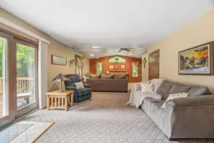 W7719 Chelen Ridge Dr, Van Dyne, WI 54979 - Photo 9