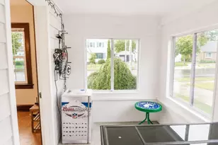 1210 W Packard St, Appleton, WI 54914 - Photo 9