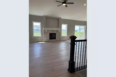 N8843 Killarney Way, Sherwood, WI 54952 - Photo 9