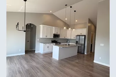 N8843 Killarney Way, Sherwood, WI 54952 - Photo 5