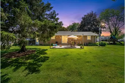 1639 Colony Drive, De Pere, WI 54115 - Photo 11