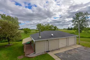 3672 Finger Rd, Green Bay, WI 54311 - Photo 3