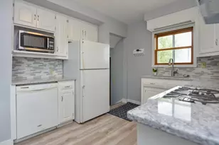 3672 Finger Rd, Green Bay, WI 54311 - Photo 7