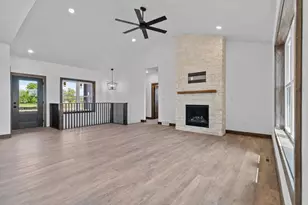 N9274 Homestead Ln, Appleton, WI 54915 - Photo 15